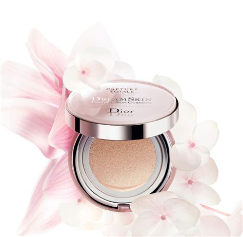 dior dreamskin perfect skin cushion|dior dreamskin cushion 000 review.